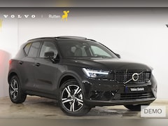 Volvo XC40 - B4 211PK Automaat Plus Dark / Lounge Pakket / Extra getint glas / Panoramadak / Elektrisch