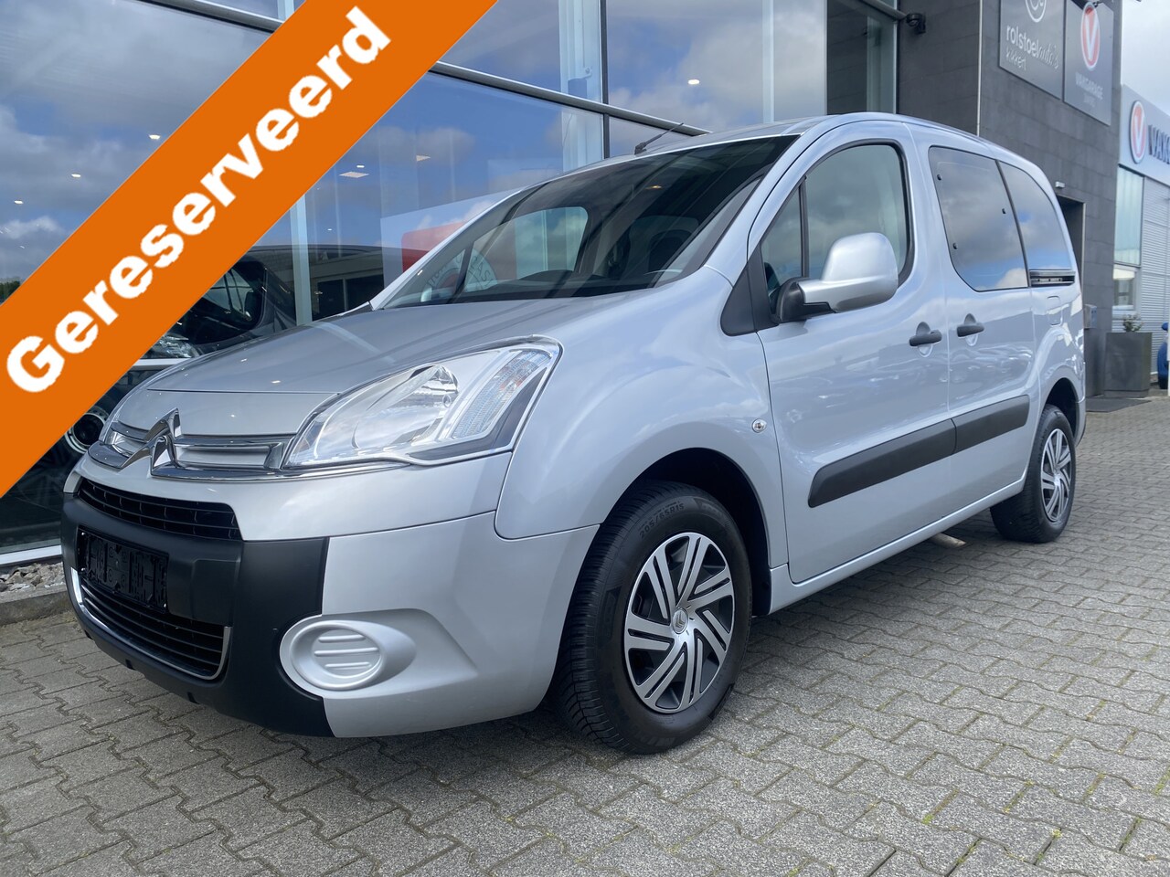 Citroën Berlingo - 3+1 Rolstoelauto 1.6 VTI Feel (Zeer nette 3+1 of 5+0 Rolstoelauto!) - AutoWereld.nl