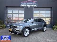Volkswagen T-Roc - 1.5 TSI Sport Business R Automaat