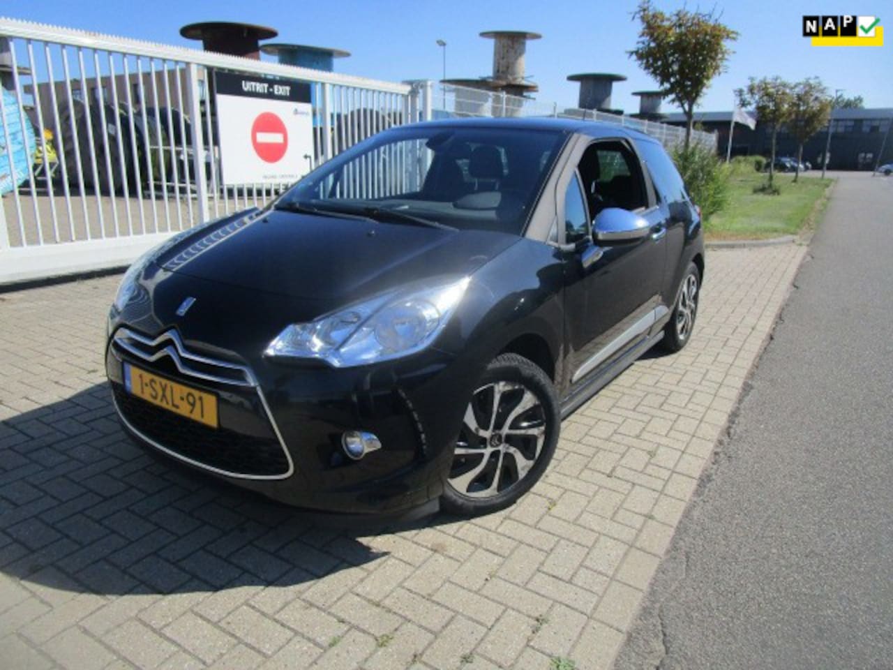 Citroën DS3 - 1.6 e-HDi Business 1.6 e-HDi Business - AutoWereld.nl