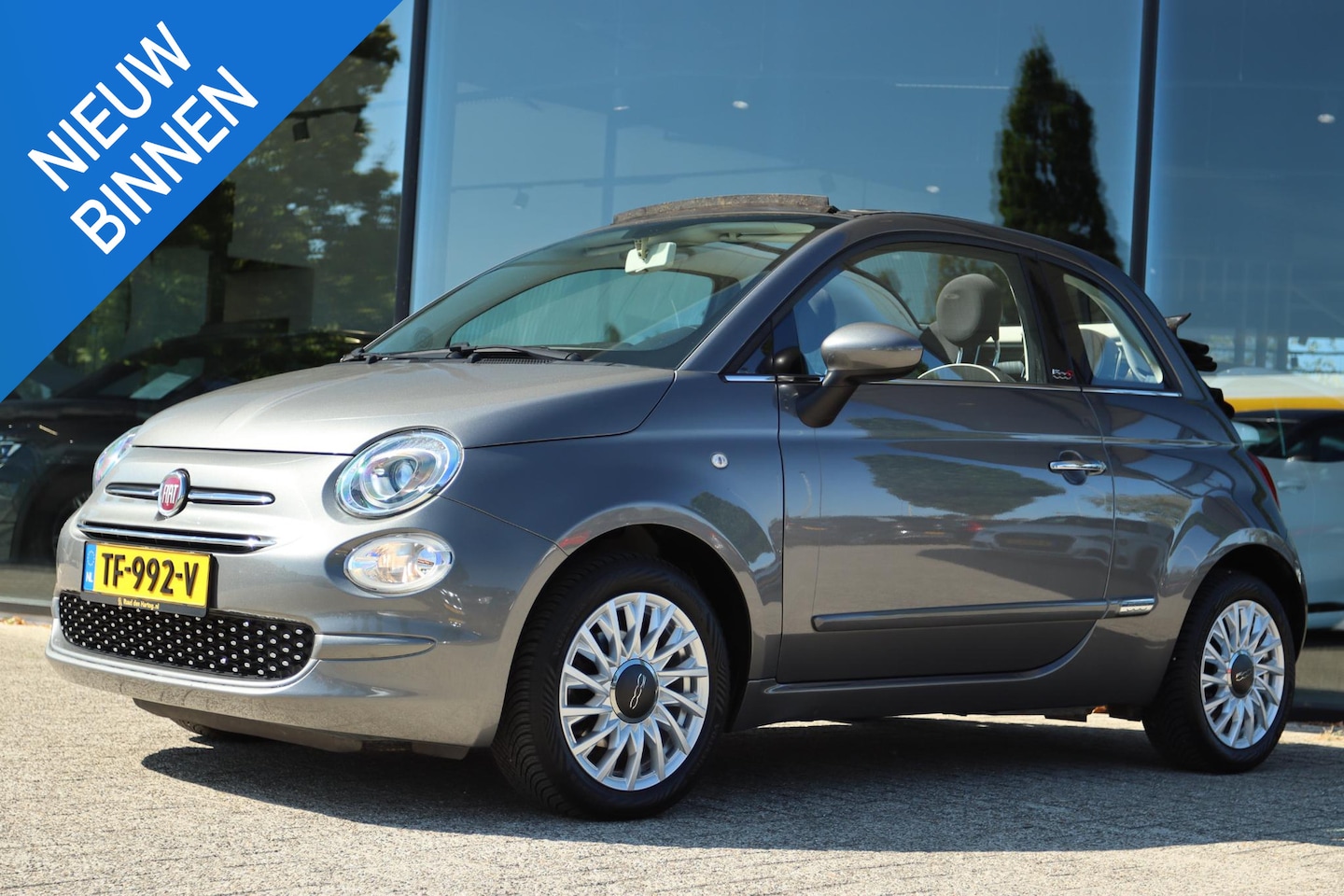 Fiat 500 C - 0.9 TWINAIR TURBO AUT. LOUNGE CABRIO | CARPLAY | PDC | CRUISE | CLIMATE | LMV | - AutoWereld.nl