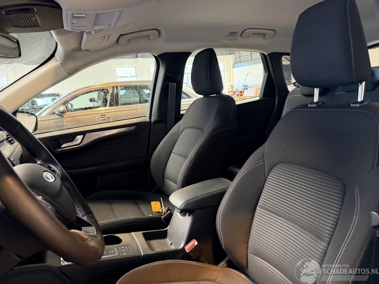 Ford Kuga - 2.5 PHEV Titanium 23.000 KM!