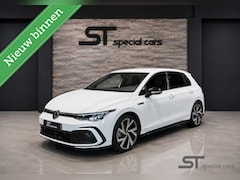 Volkswagen Golf - 1.5 TSI R-Line|Winter Pakket|18 inch