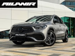 Mercedes-Benz GLA-Klasse - 200 AMG Line|Pano |ACC |Carbon