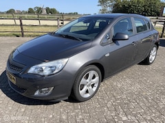 Opel Astra - 1.4 Edition schade rijd goed