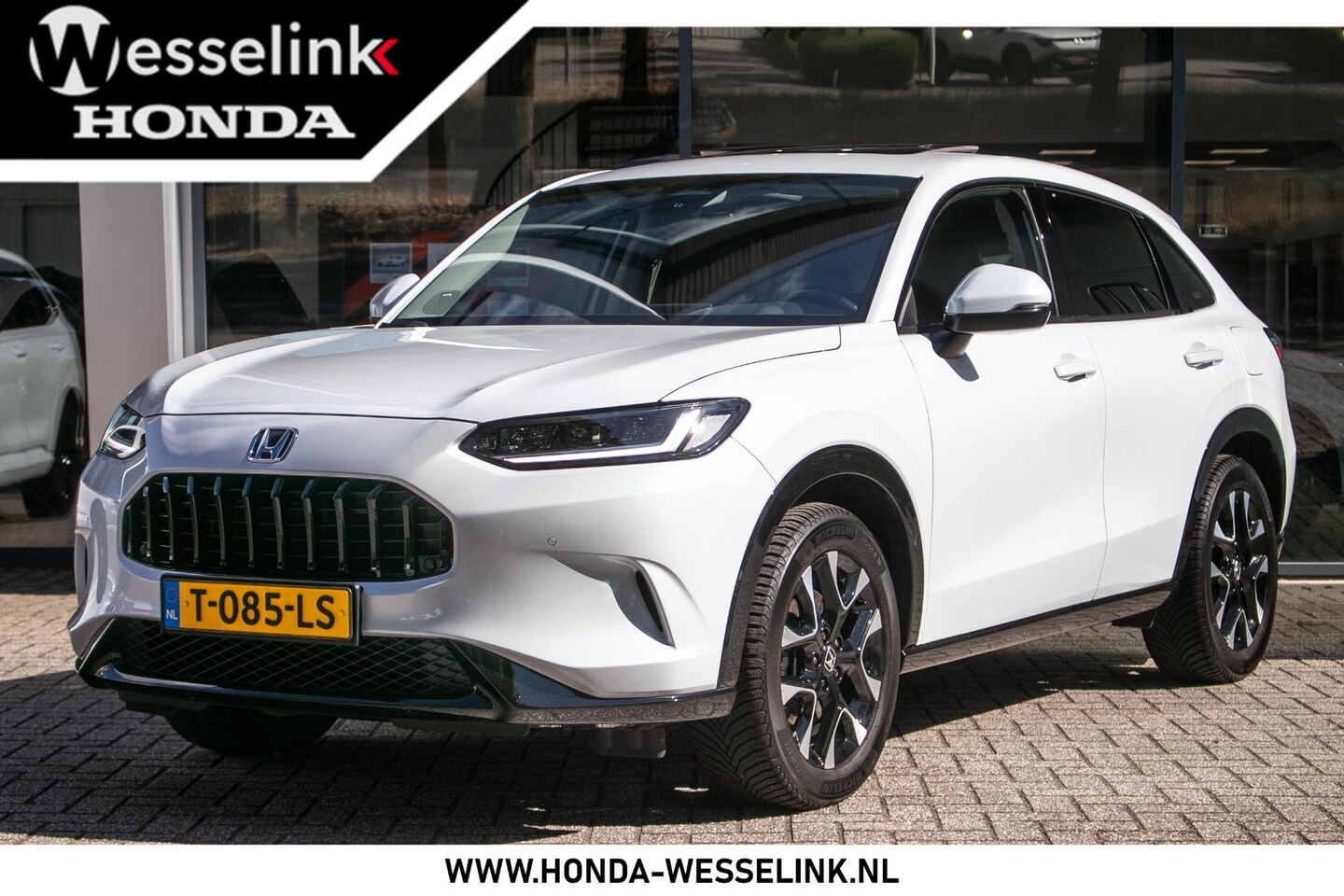Honda ZR-V - 2.0 e:HEV Advance - All season banden | Schuifdak | Navi - AutoWereld.nl
