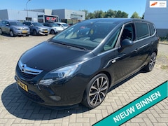 Opel Zafira Tourer - 1.4 Cosmo 140pk 7-persoons Clima Navi Panorama Xenon