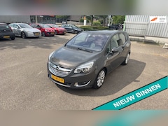 Opel Meriva - 1.4 Turbo Automaat Clima Navi Panorama PDC Trekhaak