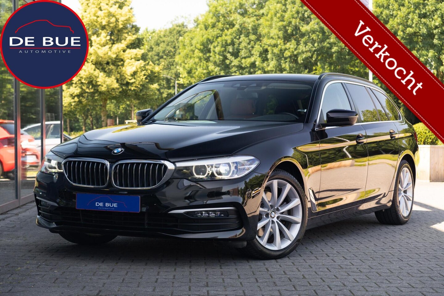 BMW 5-serie Touring - 520i High Executive|Automaat|2e Eig|Leder|M-Sport|Camera|Volledig Onderhouden - AutoWereld.nl