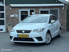 SEAT Ibiza - 1.0 TSI Style Business Intense|Camera|Parkeersensoren V/A|Carplay|Navigatie