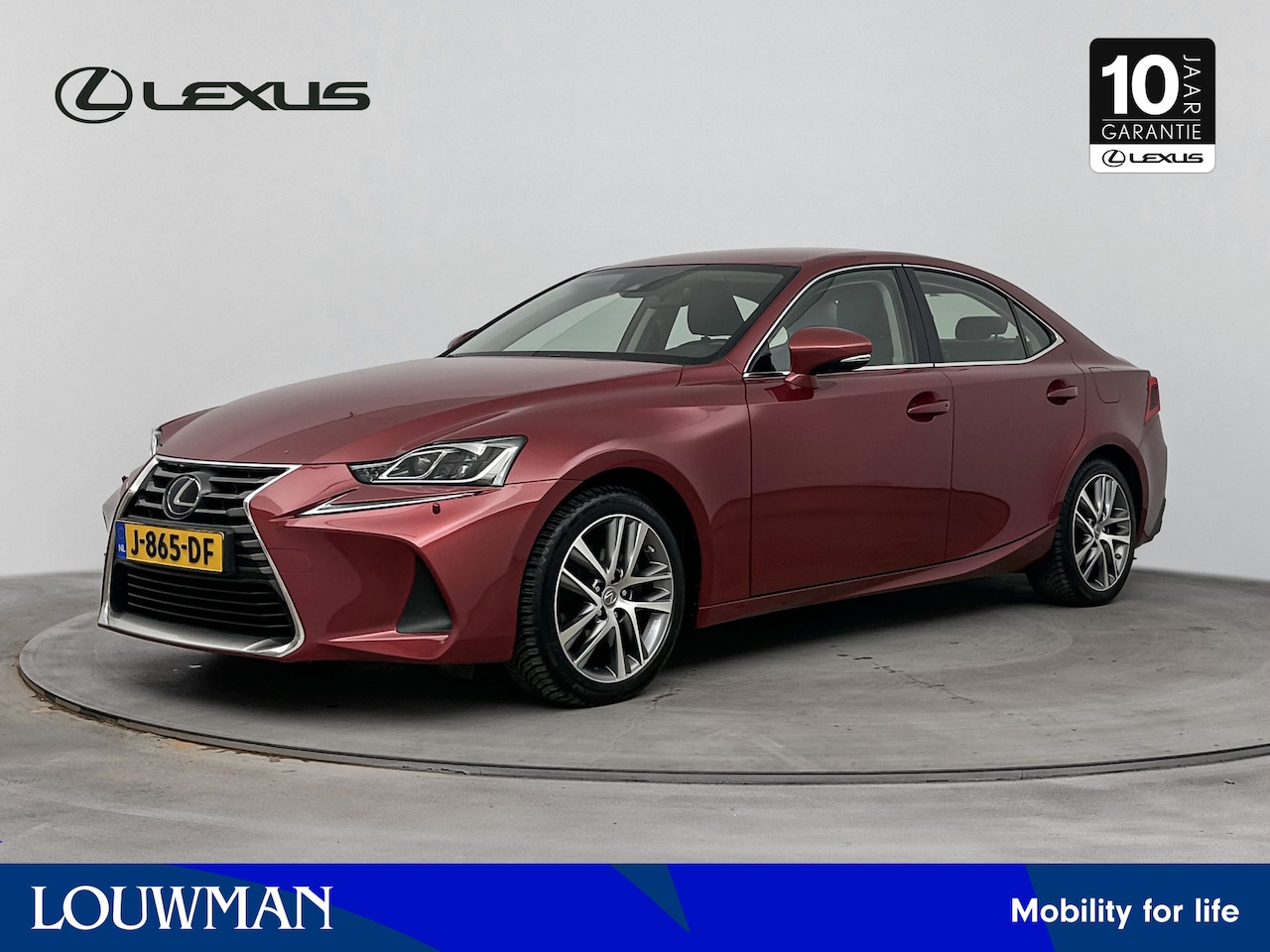 Lexus IS - 300h Hybrid Business Line | Stoelverwarming | Adaptive Cruise | - AutoWereld.nl