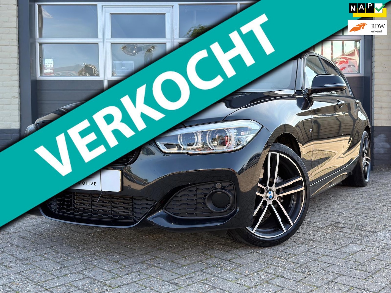 BMW 1-serie - 118i High Exe. / M-pakket / NL-auto / Automaat - AutoWereld.nl