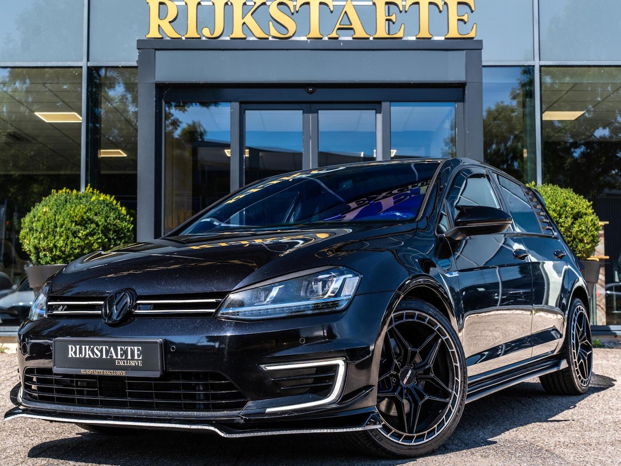 Volkswagen Golf - 1.4 TSI GTE|CAMERA|CRUICE|19''|BLUETOOTH|KIT - AutoWereld.nl