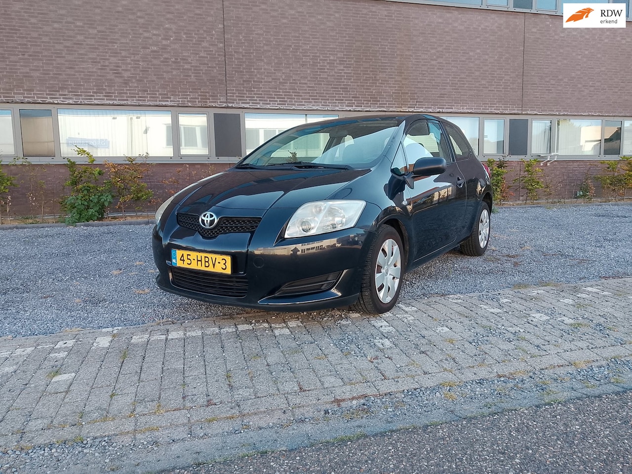 Toyota Auris - 1.6-16V Terra 1.6-16V Terra - AutoWereld.nl