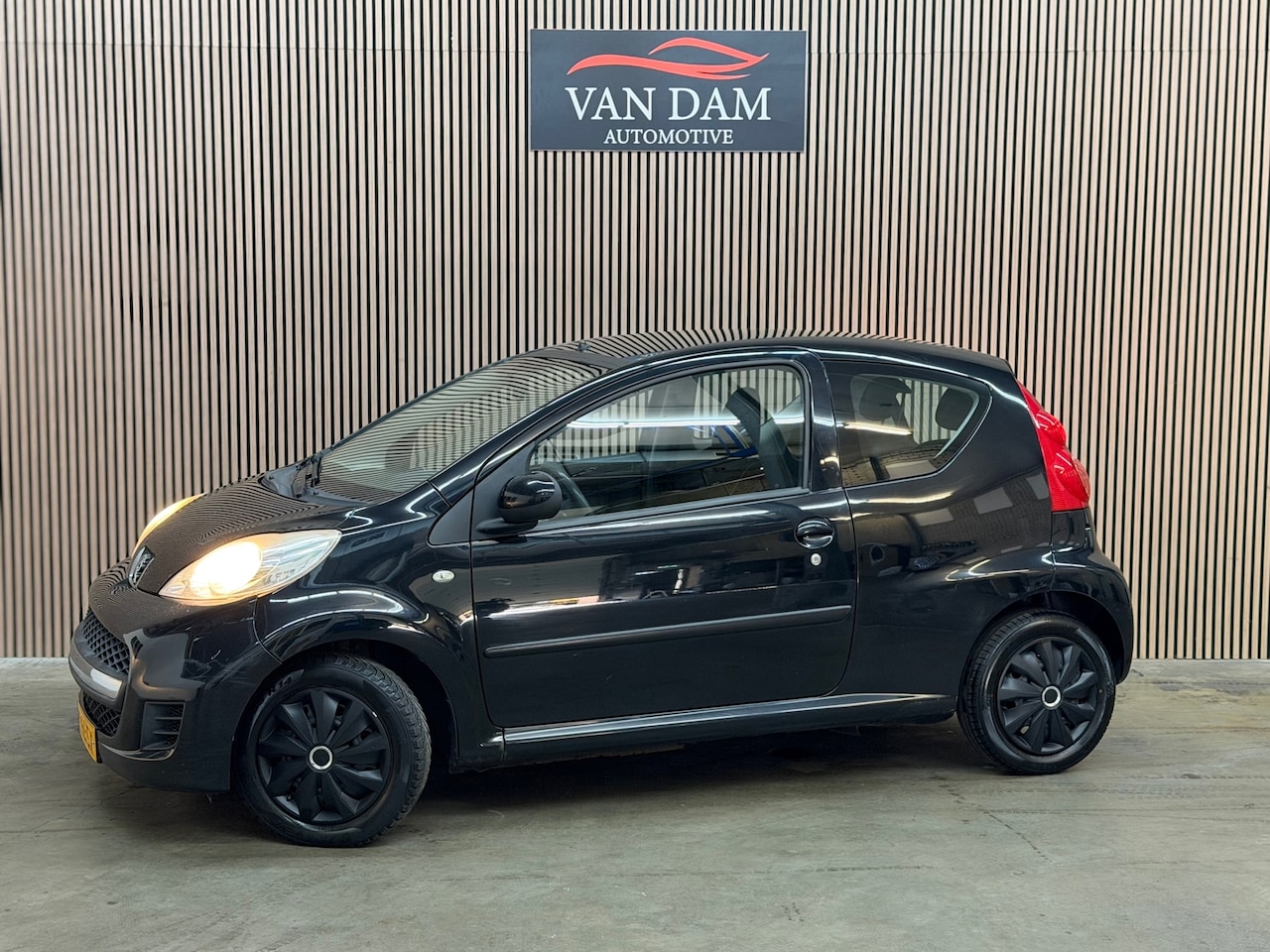 Peugeot 107 - 1.0-12V XR 2009 CAR-PLAY ELEK-RAMEN *APK* - AutoWereld.nl