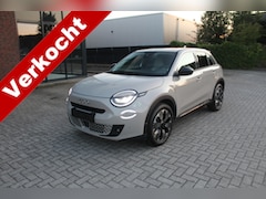 Fiat 600e - La Prima 54 kWh 11.000 KM Clima-Cruise-Navi-Leder-Massage SOH 98, 3%