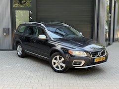 Volvo XC70 - 3.2 Summum