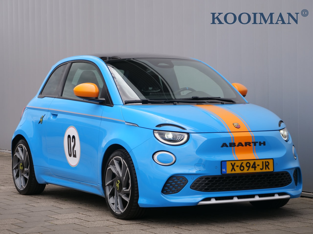 Fiat 500 Abarth - Turismo 42 kWh 155Pk Automaat Navigatie / LED / Panoramadak / Camera / SOH 95% - AutoWereld.nl