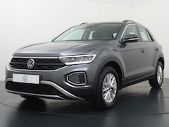 Volkswagen T-Roc - 1.0 TSI Life | 110 PK | Adaptive Cruise Control | Climate control | LED verlichting | Draa