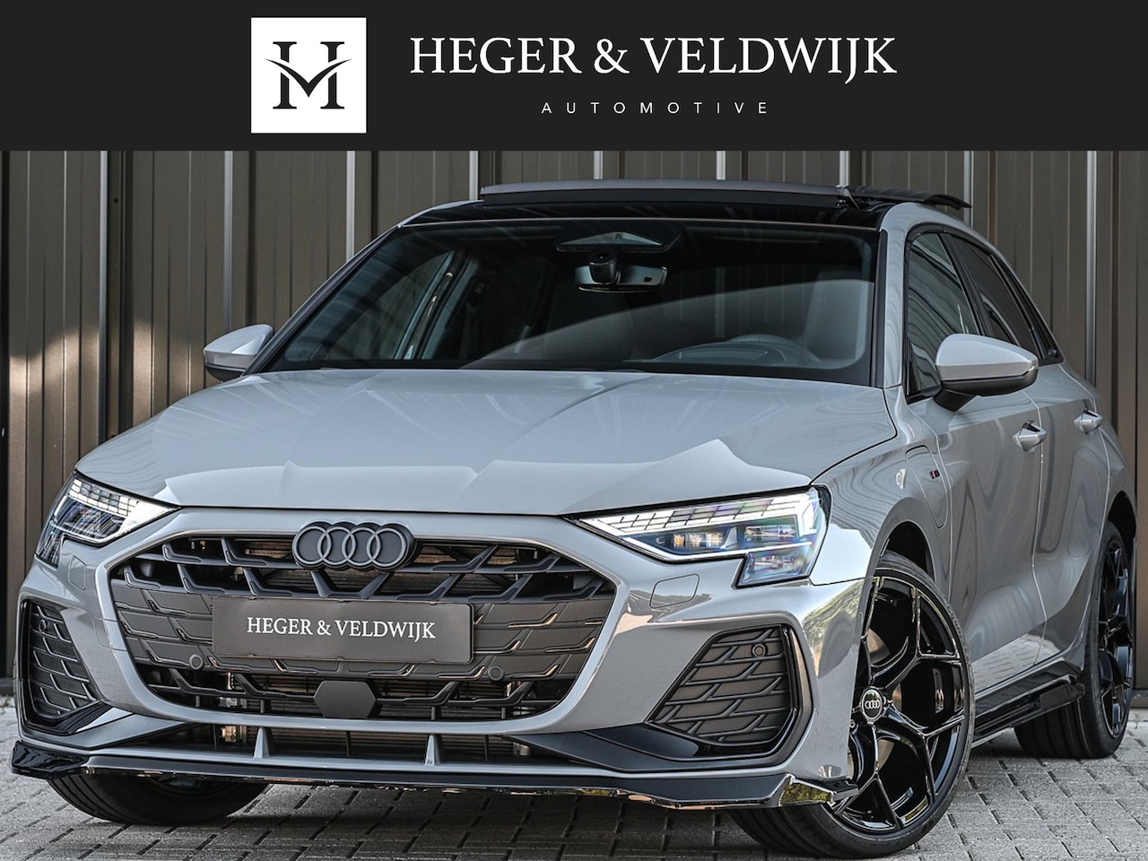 Audi A3 Sportback - 45 TFSI e S edition Competition | Nardo Grey | Panoramadak | 5 jr garantie | Ambiance inte - AutoWereld.nl