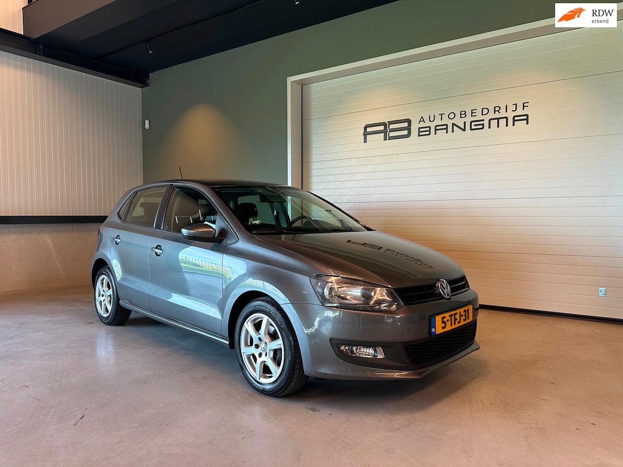 Volkswagen Polo - 1.2 TSI 5-DEURS COMFORTLINE|AIRCO|CRUISE CONTROL|TREKHAAK|LM-VELGEN|ISOFIX|nwe APK+ONDERHO - AutoWereld.nl