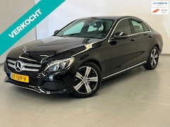 Mercedes-Benz C-klasse - 180 / Camera / Trekhaak / Stoelverwarming