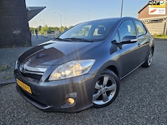 Toyota Auris - 1.8 Full Hybrid Dynamic Business GARANTIE