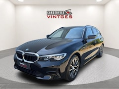 BMW 3-serie Touring - 318i Sport Edition | Panoramadak | Leder | Trekhaak | Digital Cockpit | CarPlay