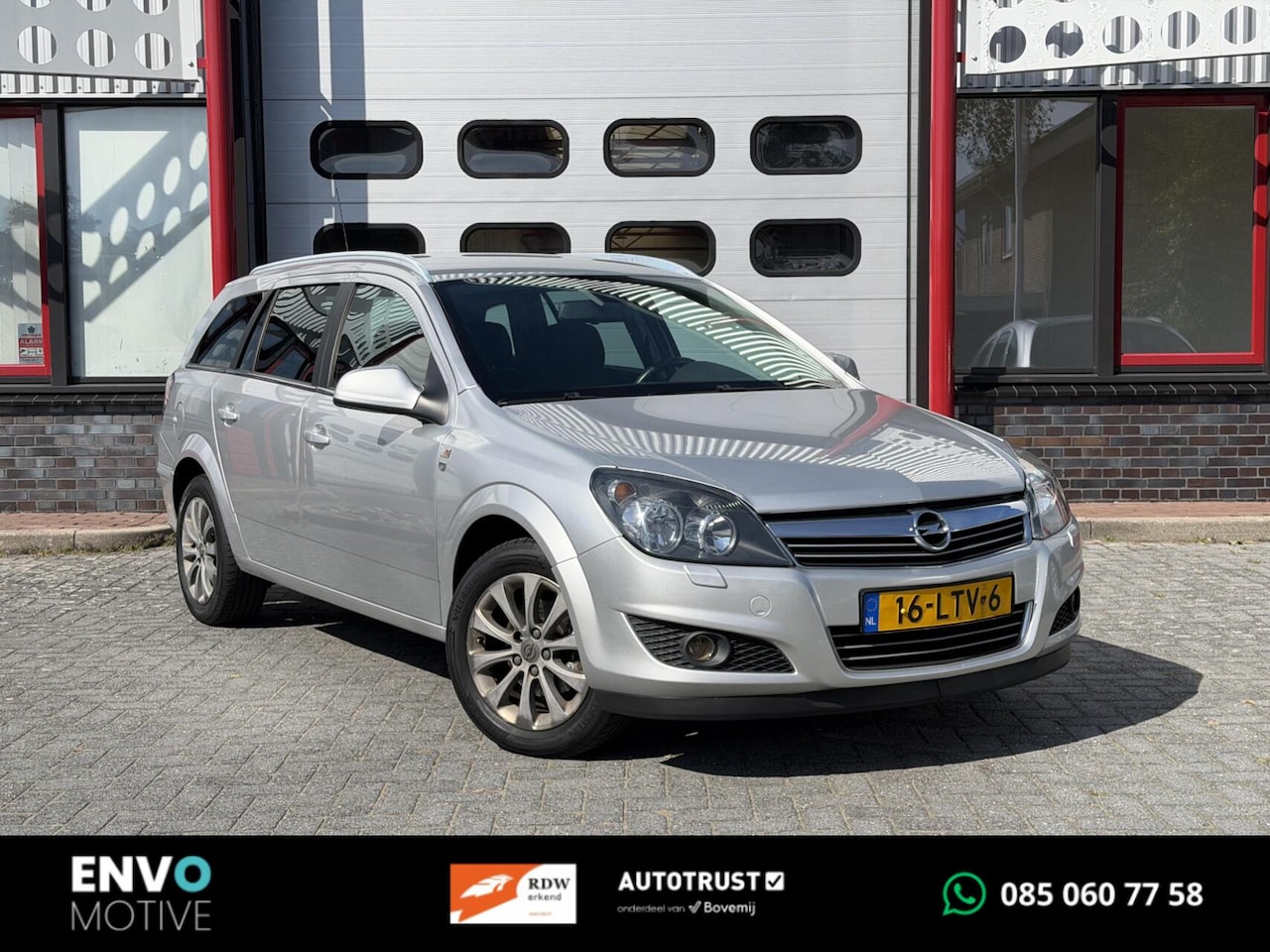 Opel Astra Wagon - 1.6 111 years Edition Navi/Airco/Trekhaak - AutoWereld.nl