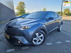 Toyota C-HR - 1.8 Hybrid Dynamic GARANTIE