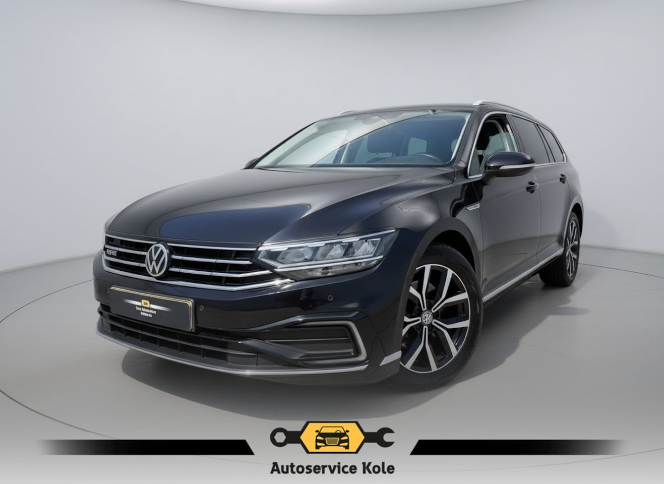Volkswagen Passat Variant - 1.4 TSI PHEV GTE * Trekhaak * Memory * Camera * Head-up Display * - AutoWereld.nl