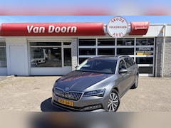 Skoda Superb Combi - 1.4 TSI PHEV 218pk DSG-6 Business Style | 360 camera | zwenkbare trekhaak