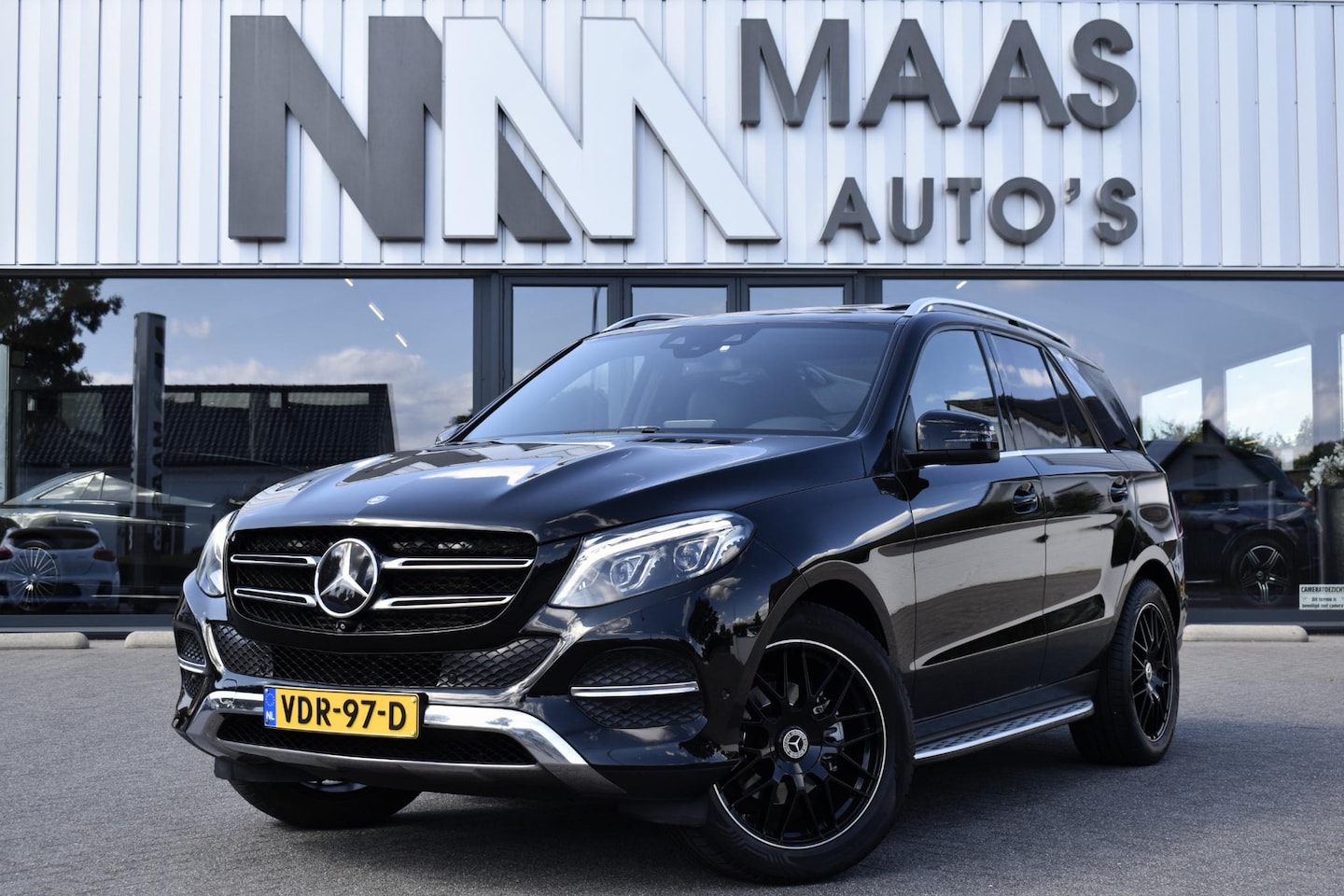 Mercedes-Benz GLE-Klasse - 350 4MATIC Grijs kenteken trekhaak 360 schuifdak - AutoWereld.nl