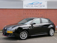Alfa Romeo Giulietta - 1.4 Turbo MultiAir Super pack veloce. navi. leder. clima