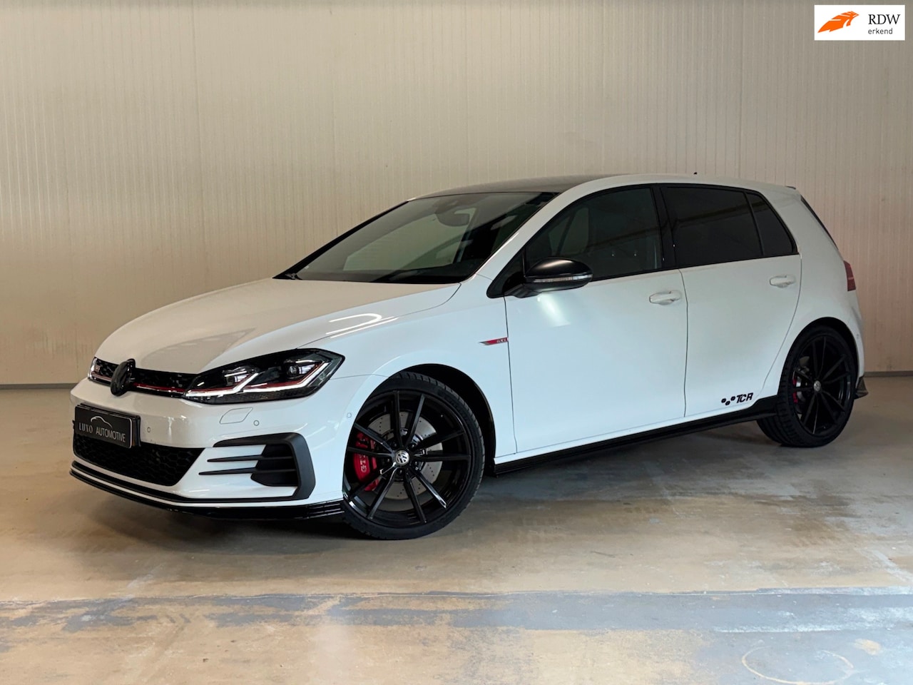 Volkswagen Golf - 2.0 TSI GTI TCR | CAMERA | SHADOW LINE | 290 PK | DCC - AutoWereld.nl