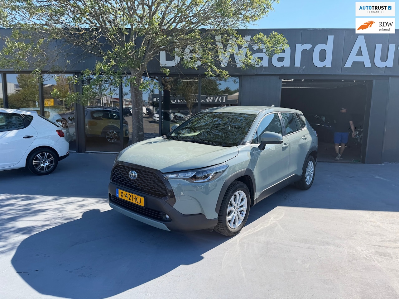 Toyota Corolla Cross - Hybrid 140 Active/ automaat/trekhaak/NAP/1e eigenaar/Camera/dealer onderhouden/12 maanden - AutoWereld.nl