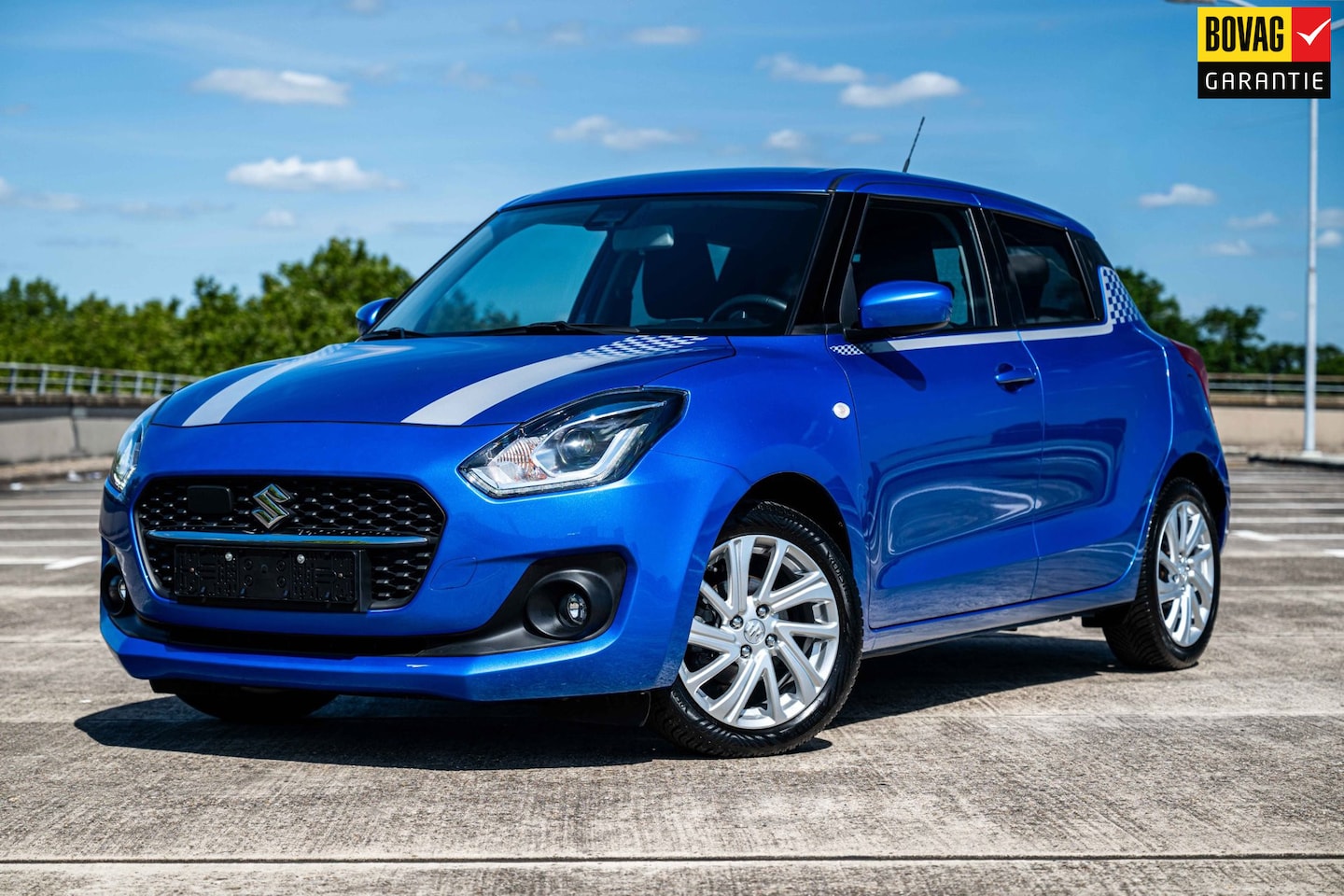 Suzuki Swift - 1.2 Select Smart Hybrid | Airco | Achteruitrijcamera | Adaptive Cruise Control |Stoelverwa - AutoWereld.nl