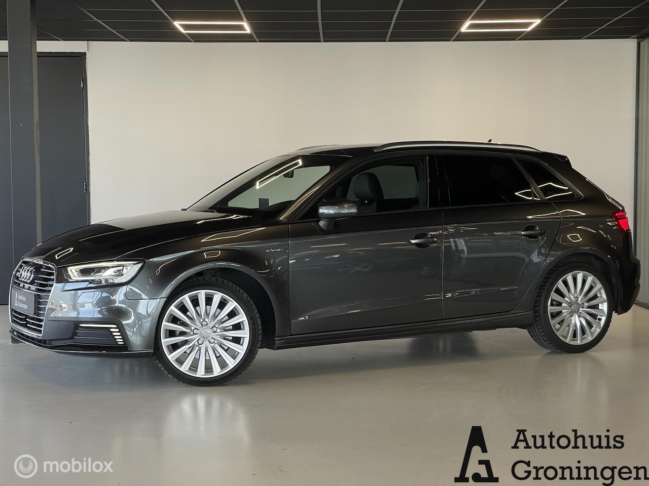 Audi A3 Sportback - 1.4 e-tron Sport Pro Line plus 1.4 e-tron Sport Pro Line plus - AutoWereld.nl