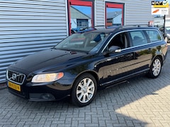 Volvo V70 - 2.4D Momentum D5 Automaat