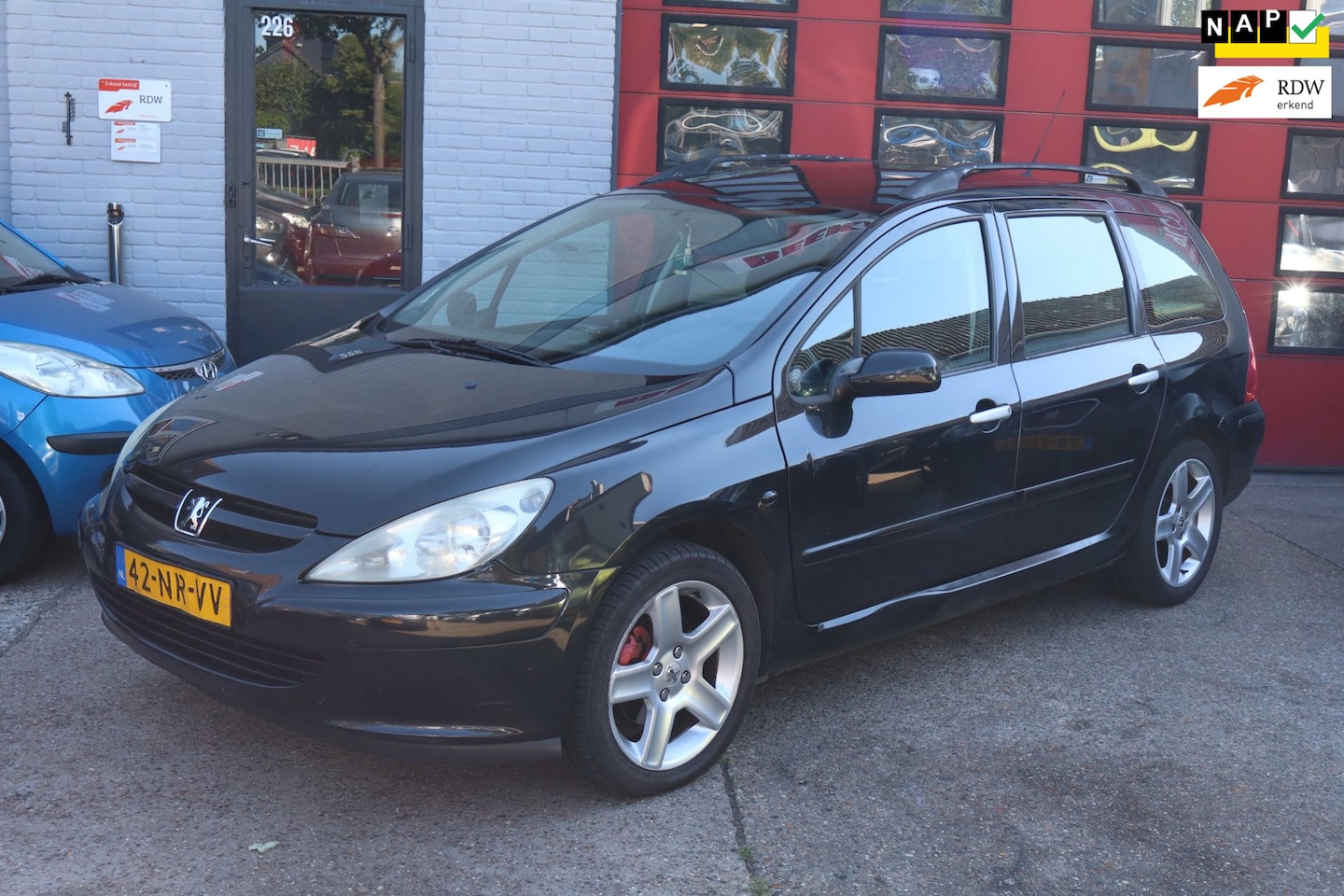 Peugeot 307 SW - 2.0-16V Pack 2.0 16V Pack , AIRCO , APK € 500,- VASTE PRIJS - AutoWereld.nl