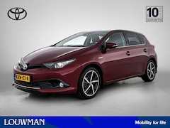 Toyota Auris - 1.8 Hybrid Dynamic Go | Dealer onderhouden | Stoelverwarming | Navigatie | Climate Control