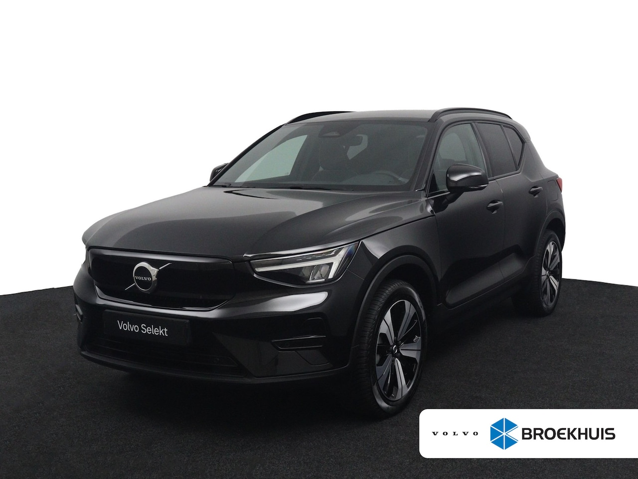 Volvo XC40 - Recharge Core 70 kWh | Trekhaak | Warmtepomp | SOH 90% | Verwarmbare Stoelen | - AutoWereld.nl