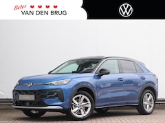 Volkswagen T-Roc - Style First Edition 1.5 eTSI 85 kW / 116 PK SUV 7 | Trekhaak | Zwart dak | Navigatie | Cam