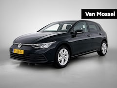 Volkswagen Golf - 1.0 TSI Life | 115 PK | Digital Cockpit | Carplay / Android Auto | Parkeersensoren