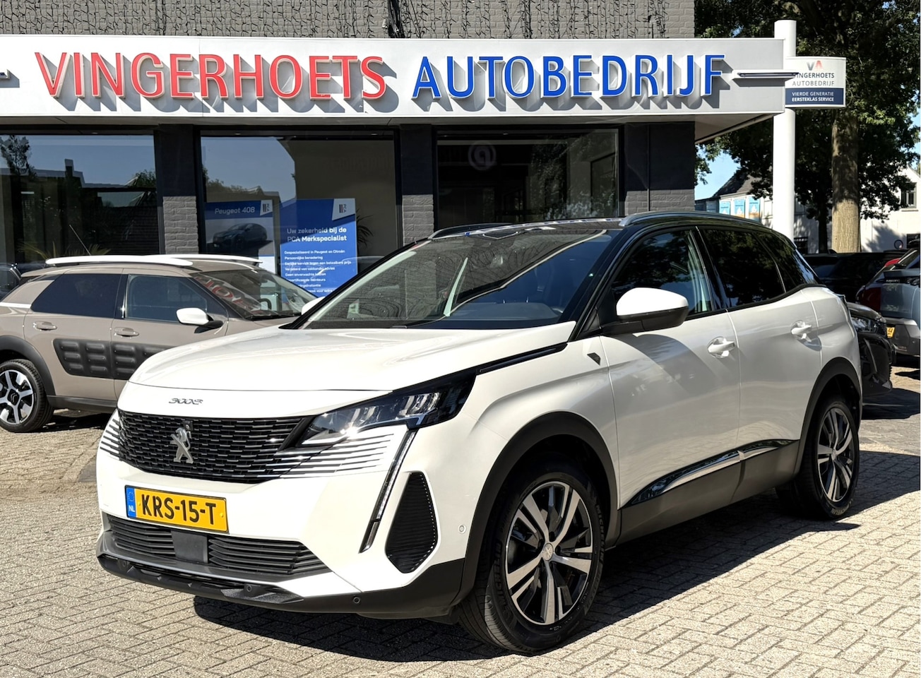 Peugeot 3008 - Benzine 130 Pk Automaat * Road Trip Special Edition * = Luxe Allure * * Dodehoekbewaking * - AutoWereld.nl