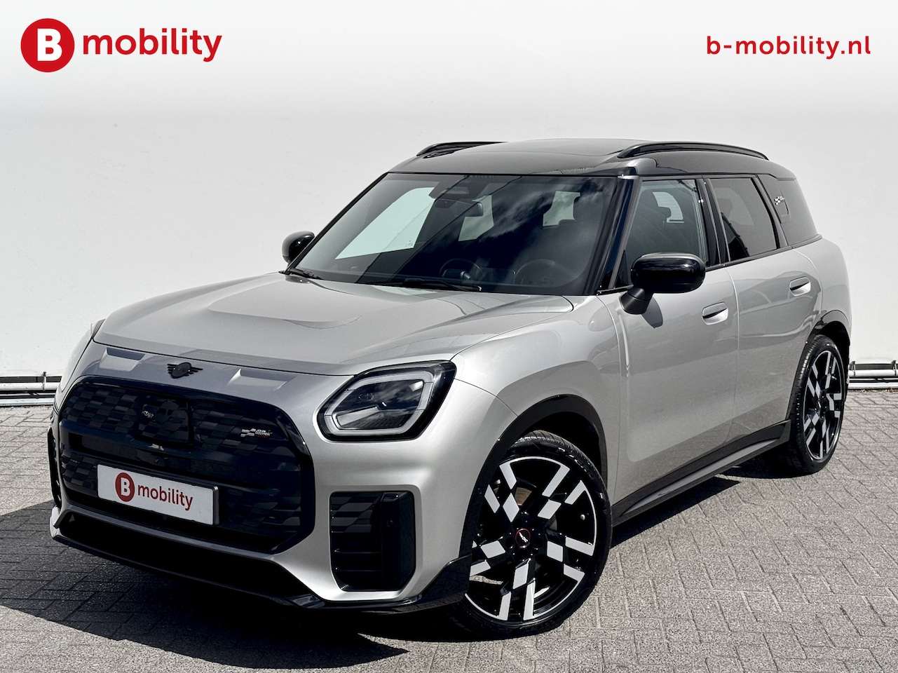 MINI Countryman - E John Cooper Works M 66.5 kWh Automaat | Panoramadak | Harman/Kardon | Adaptive Cruise Co - AutoWereld.nl