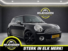 MINI Cooper - 1.6 Black Edition met Airco 18 Inch Nap