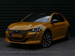 Peugeot e-208 - EV GT Pack 50 kWh / STOELVERWARMING / ACHTERUITCAMERA / V + A PARKEERSENSOREN / NAVI / BLU
