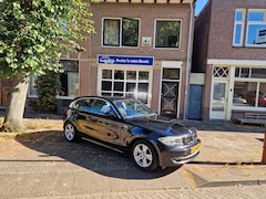 BMW 1-serie - 116i Business Line Apple carplay