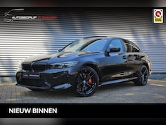 BMW 3-serie - 330e M Sport // Panoramadak | Harman Kardon Surround | Shadow Line Plus | 360 camera | Dri